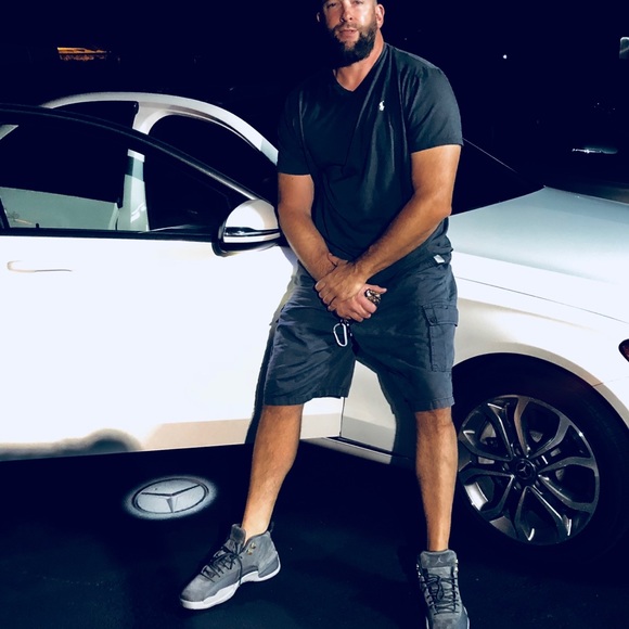 Meet your Posher, Joseph - Picture 5 of 5